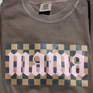 Comfort Color Distressed Mama Tee